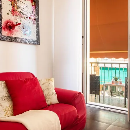 Laura * サンタ・マルゲリータ・リグレ